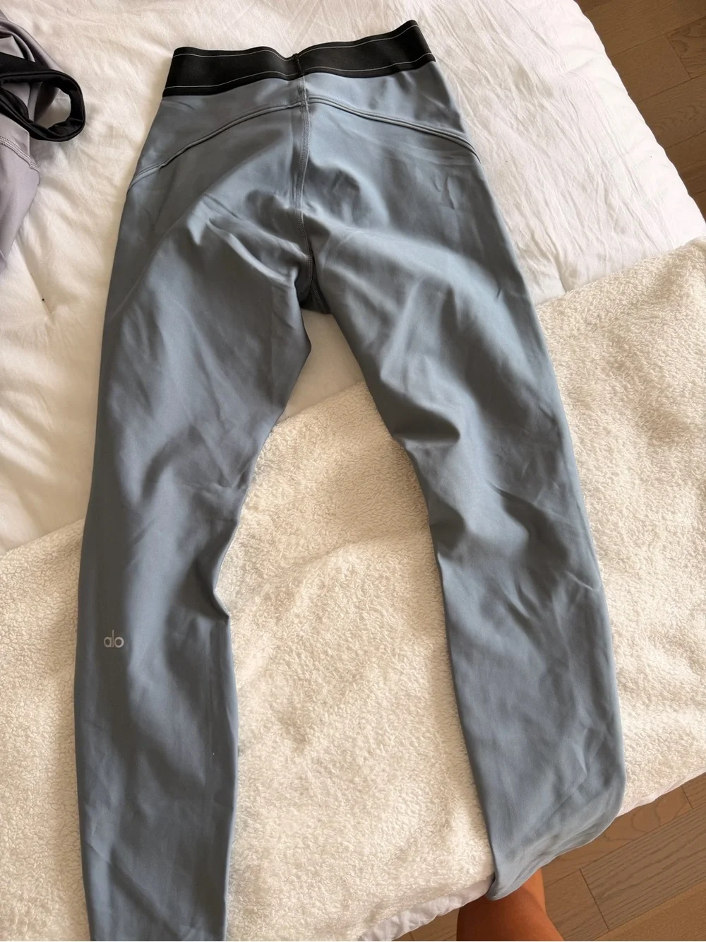 ALO Yoga Gray Leggings with Black Waistband